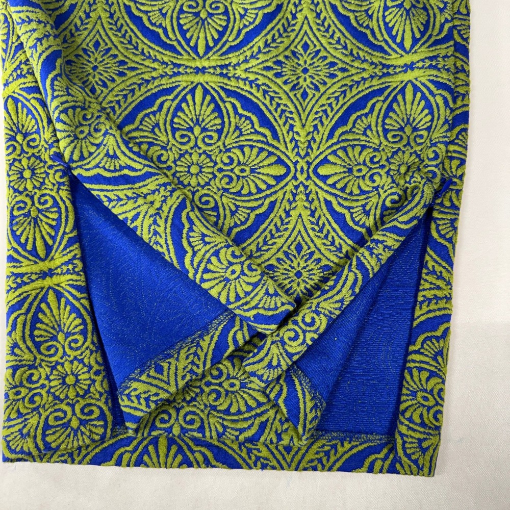 NEW Anthropologie Maeve Medallion Stretch Knit Pencil Skirt Side Zip Size Small - Picture 6 of 10